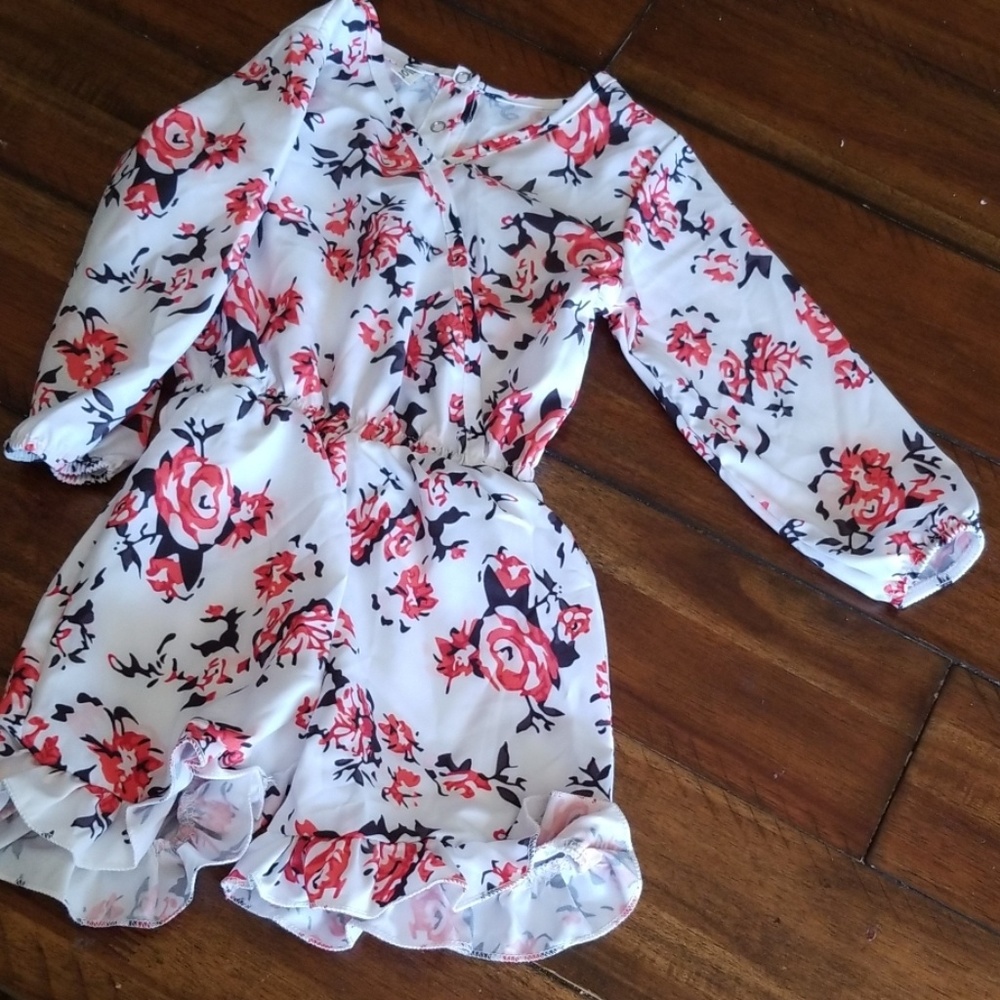 Long sleeve, shorts romper
